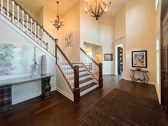 4th image of 11671 Agarwood Dr