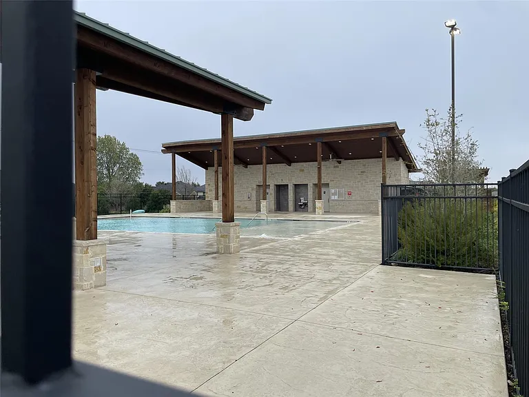 8521 Centerboard Ln — Photo 17