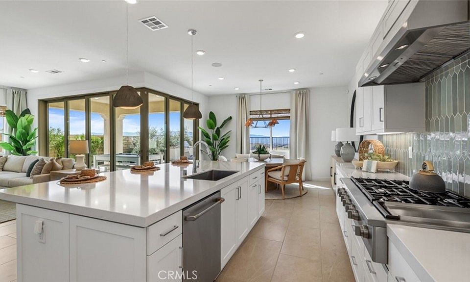 29444 Via Diamante, Santa Clarita, CA 91354 | Zillow