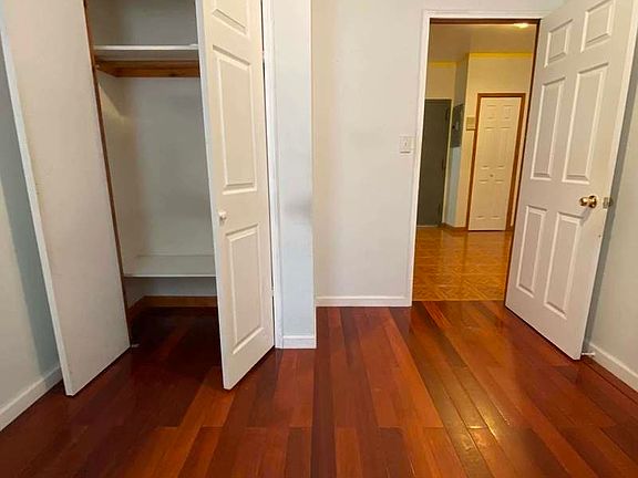 5th image of 4123 29th St APT 3F