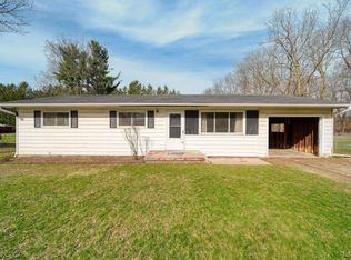 1616 Mitchell Ct, Adrian, MI 49221