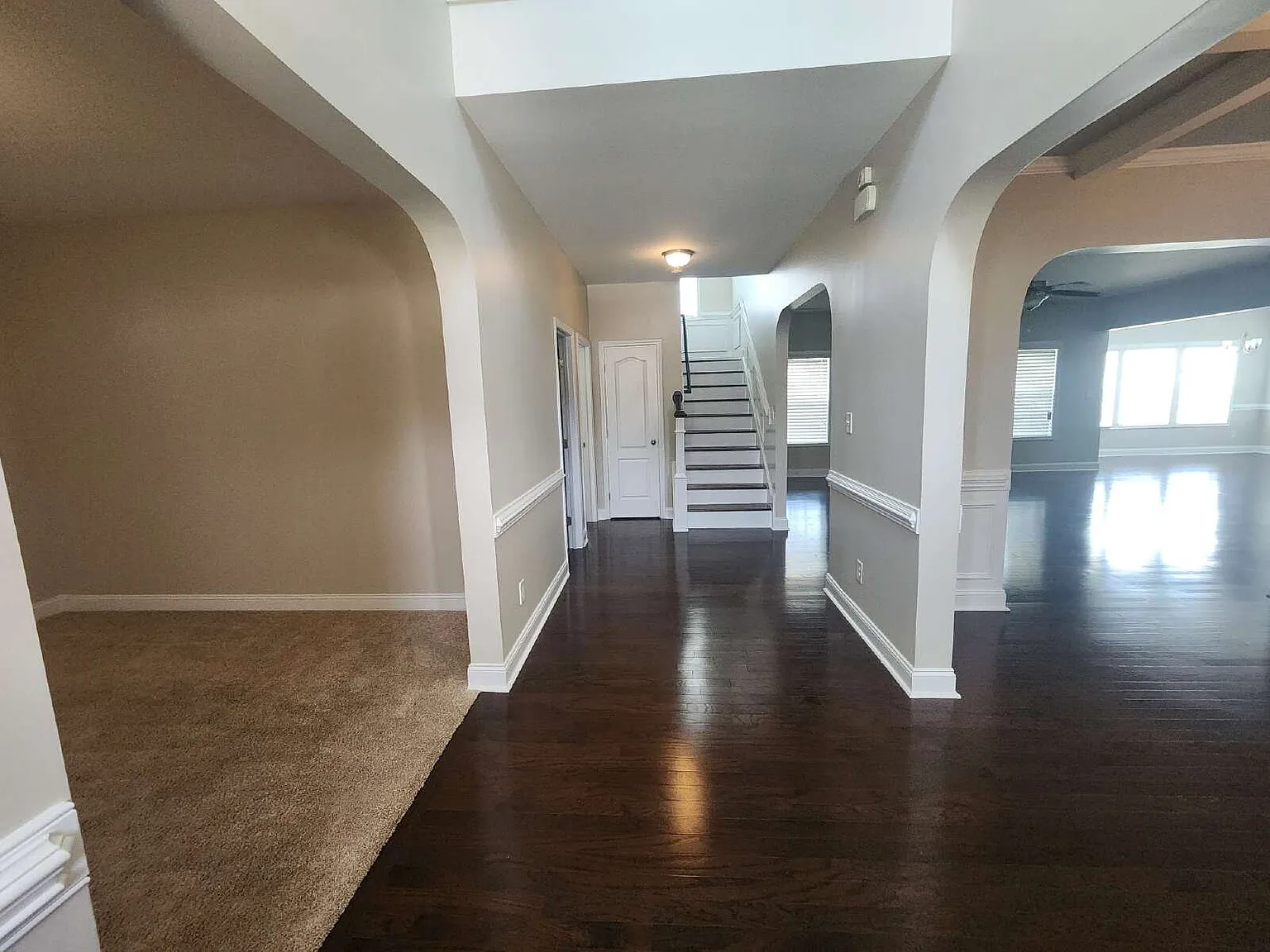5 bed, 4.0 bath, 3453 sqft, $2,495 — Photo 4