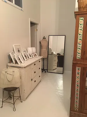 Rented by Carnegie Management Inc | media 6