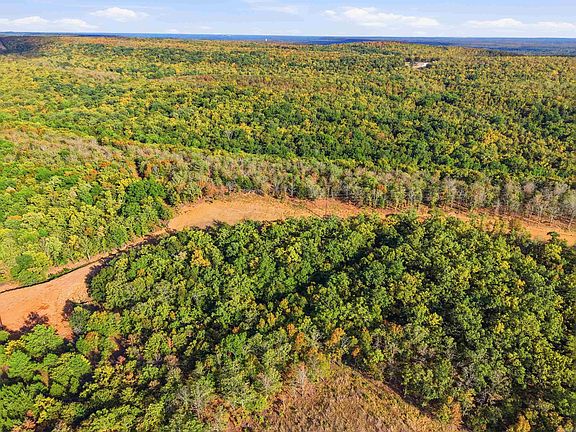 3rd image of 18 Seven Lakes Ranch Blvd
