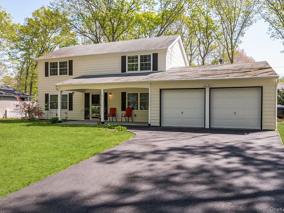 1st image of 35 Spencer Lane