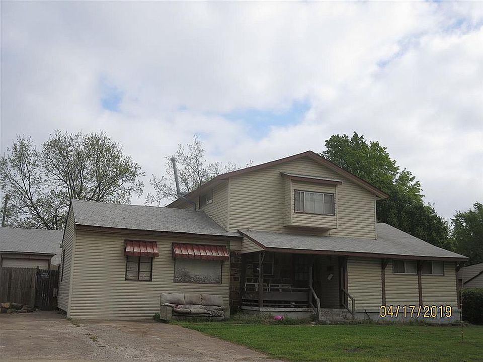 1st image of 4509 SE 23rd St
