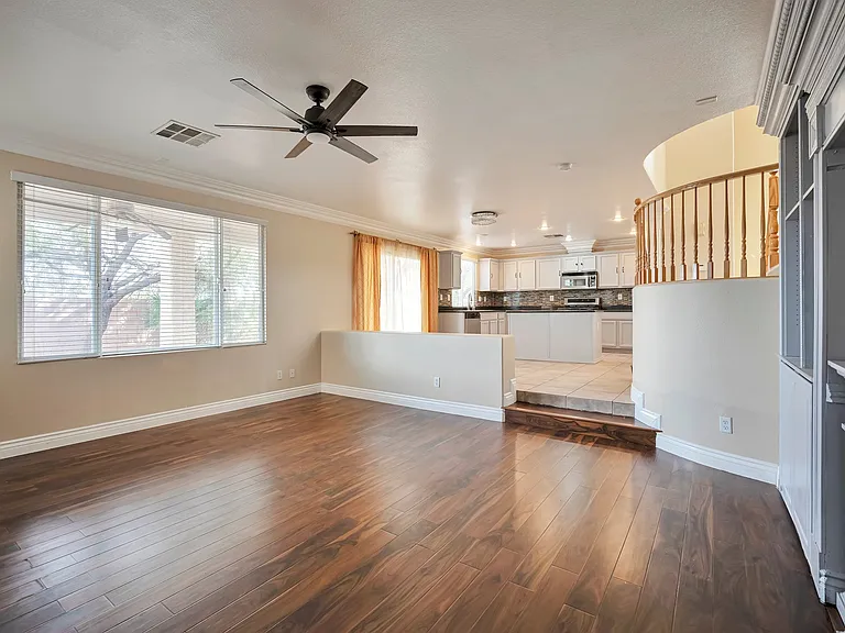8840 Timber Mesa St — Photo 9