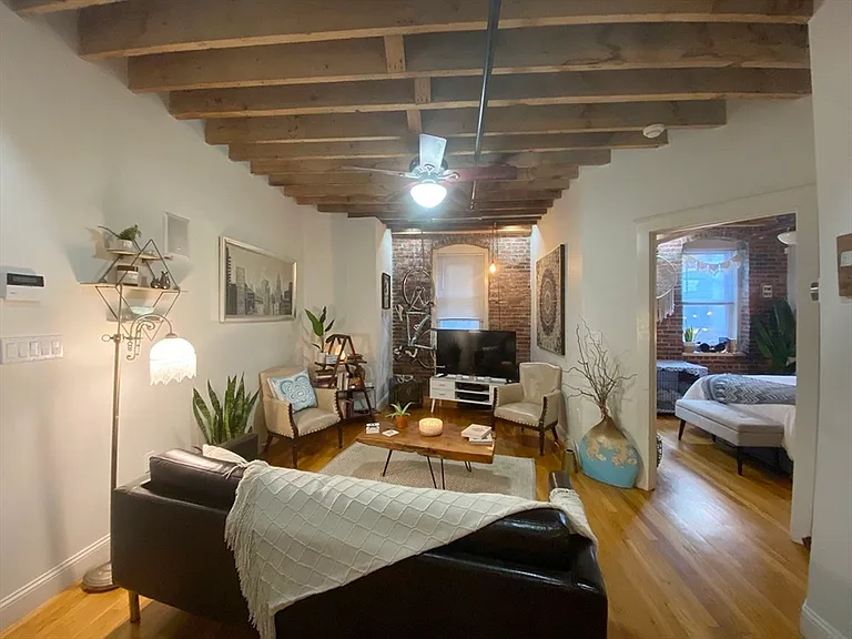 150 Liverpool St #3 — Photo 7