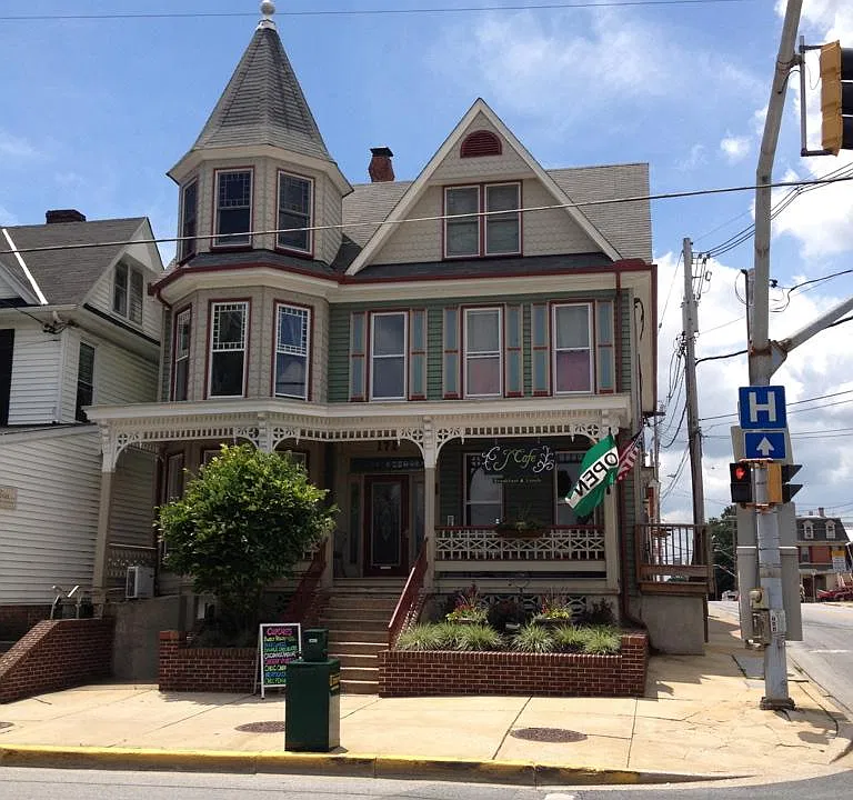 Building Photo
