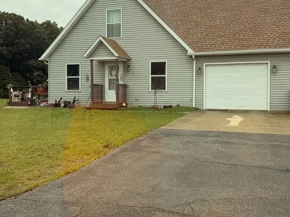(undisclosed Address), Stanton, MI 48888