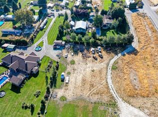 35 Barkley Rd, Manson, WA 98831