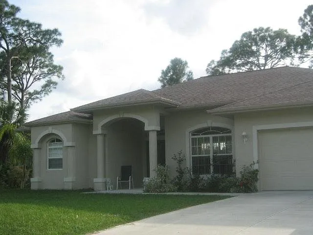 2771 Rebel Ln