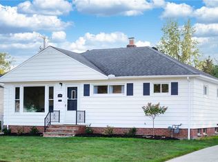 678 Sterling Rd, Wickliffe, OH 44092