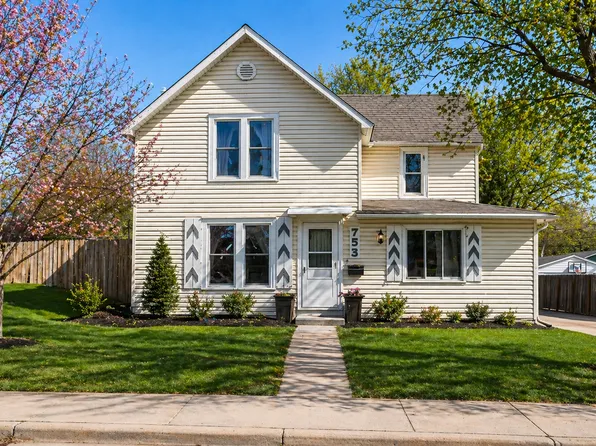 753 E Main St, Anoka, MN 55303