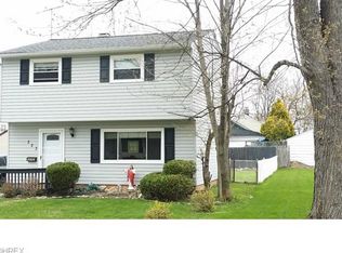 223 Courtland Blvd, Eastlake, OH