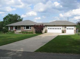 6736 Snow Ave SE, Alto, MI