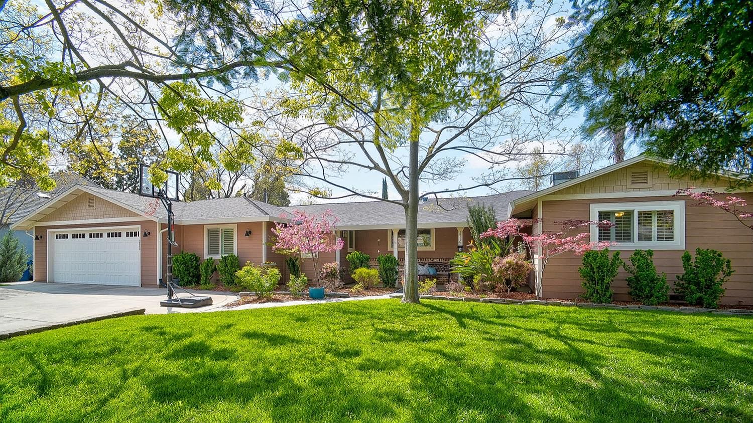 3710 San Ysidro Way Sacramento Ca 95864 Zillow
