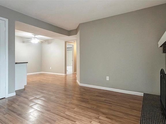 5th image of 2339 Sandalwood Creek Ct APT A