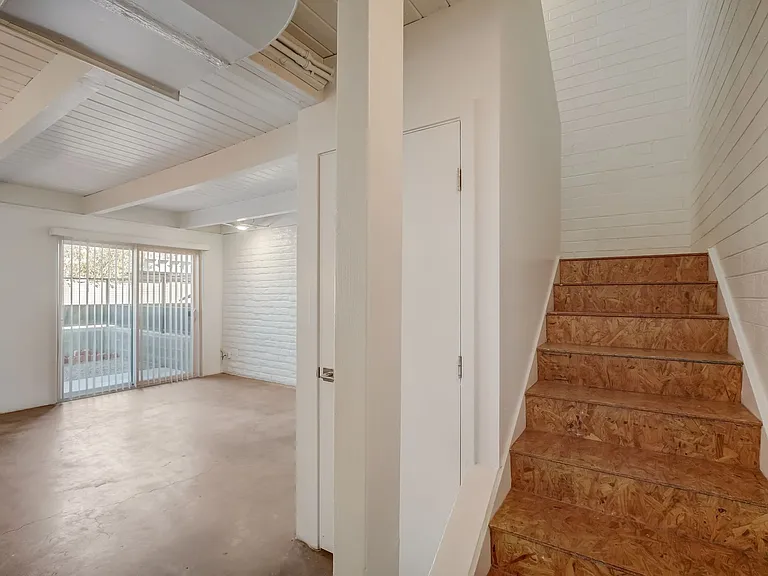 Mulberry Townhomes — Photo 9