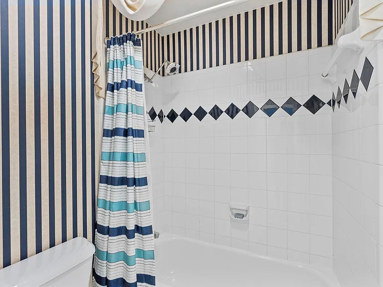 2210 Bay Haven Way — Photo 34