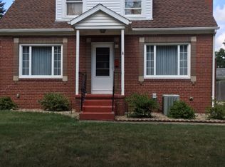 16 Davenport Ave, Akron, OH 44312