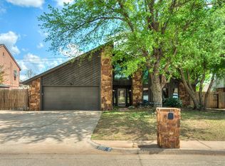 2012 Yellowstone Dr, Yukon, OK 73099