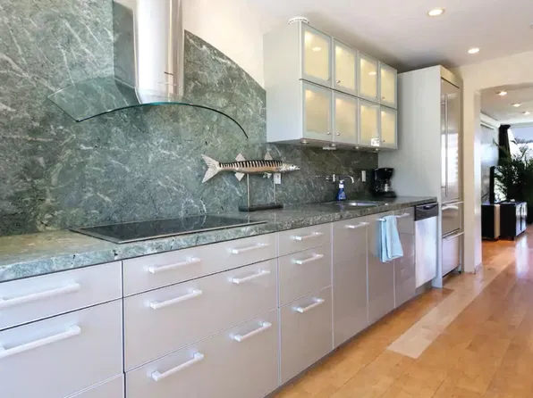 6855 Friars Rd Unit 2, San Diego, CA 92108