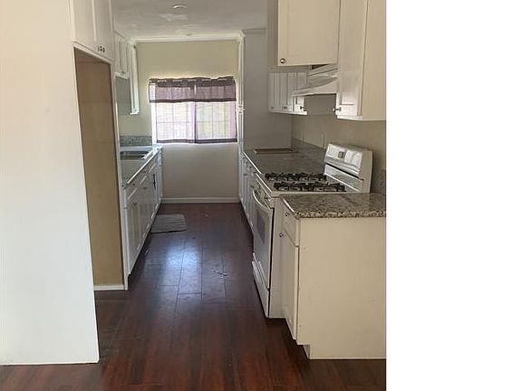 4th image of 1937 W 93rd St #5