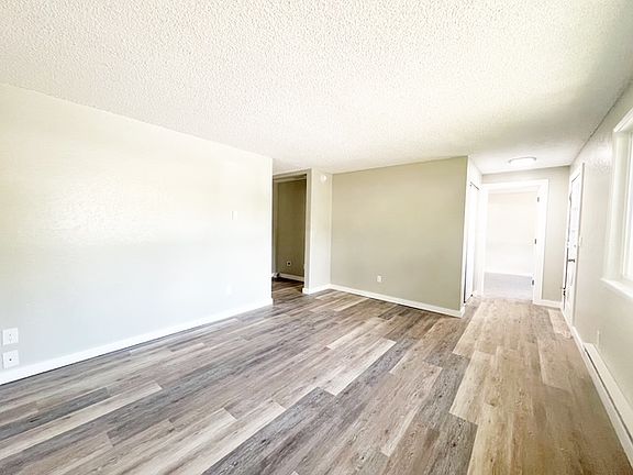 3rd image of 3720 Tahoma Pl W