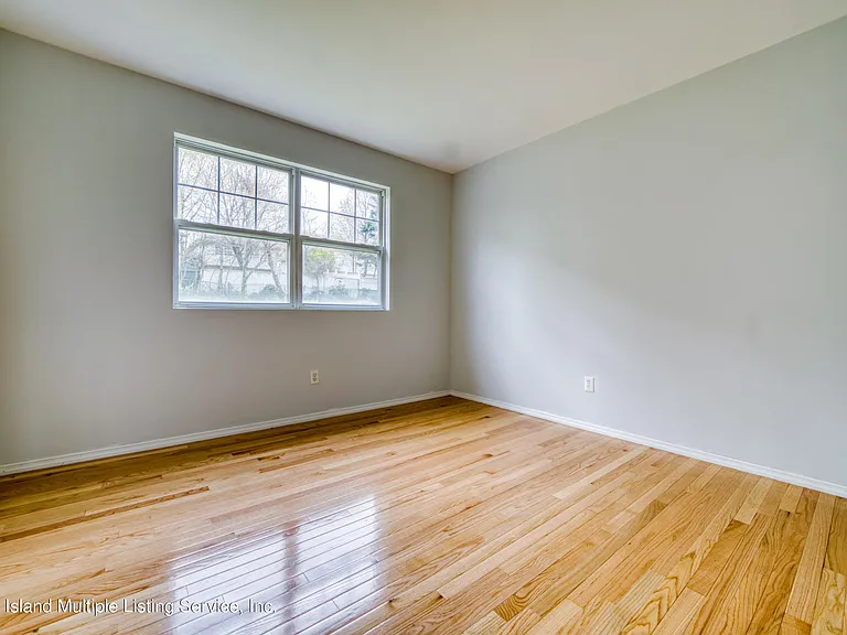 80 Belmont Pl — Photo 13