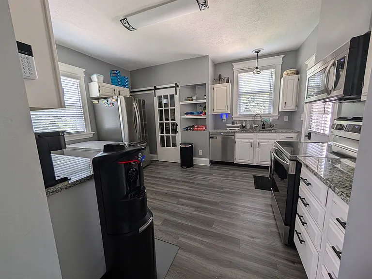 5122 Section Ave — Photo 11