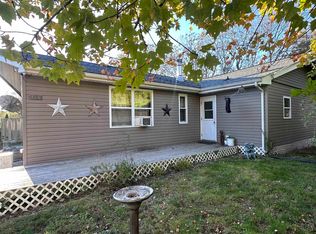 101 Parr St, Shelburne, NS B0T 1W0