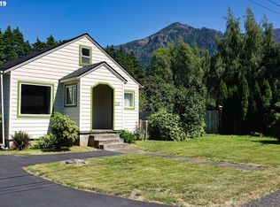 20 NE Pleasant Dr, Cascade Locks, OR 97014