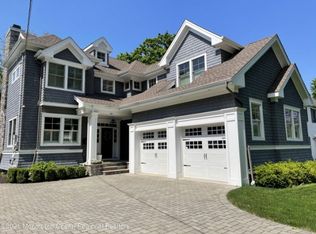 68 Ridge Rd, Rumson, NJ 07760