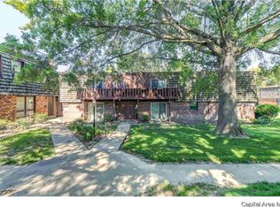 1910 Jeanette Ln APT 8-4, Springfield, IL 62702