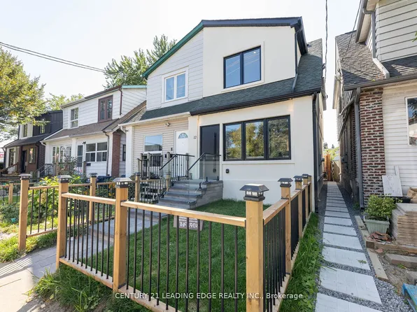 12 Marigold Ave, Toronto, ON M4M 3B2