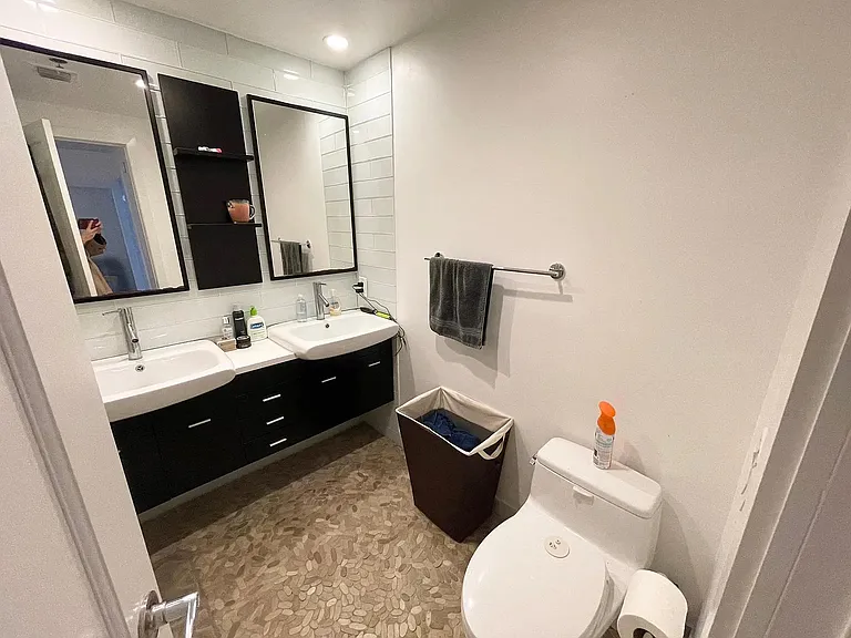 726-28 Market St #405 — Photo 32