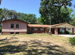 10573 Lake View Rd E, Jacksonville, FL 32225