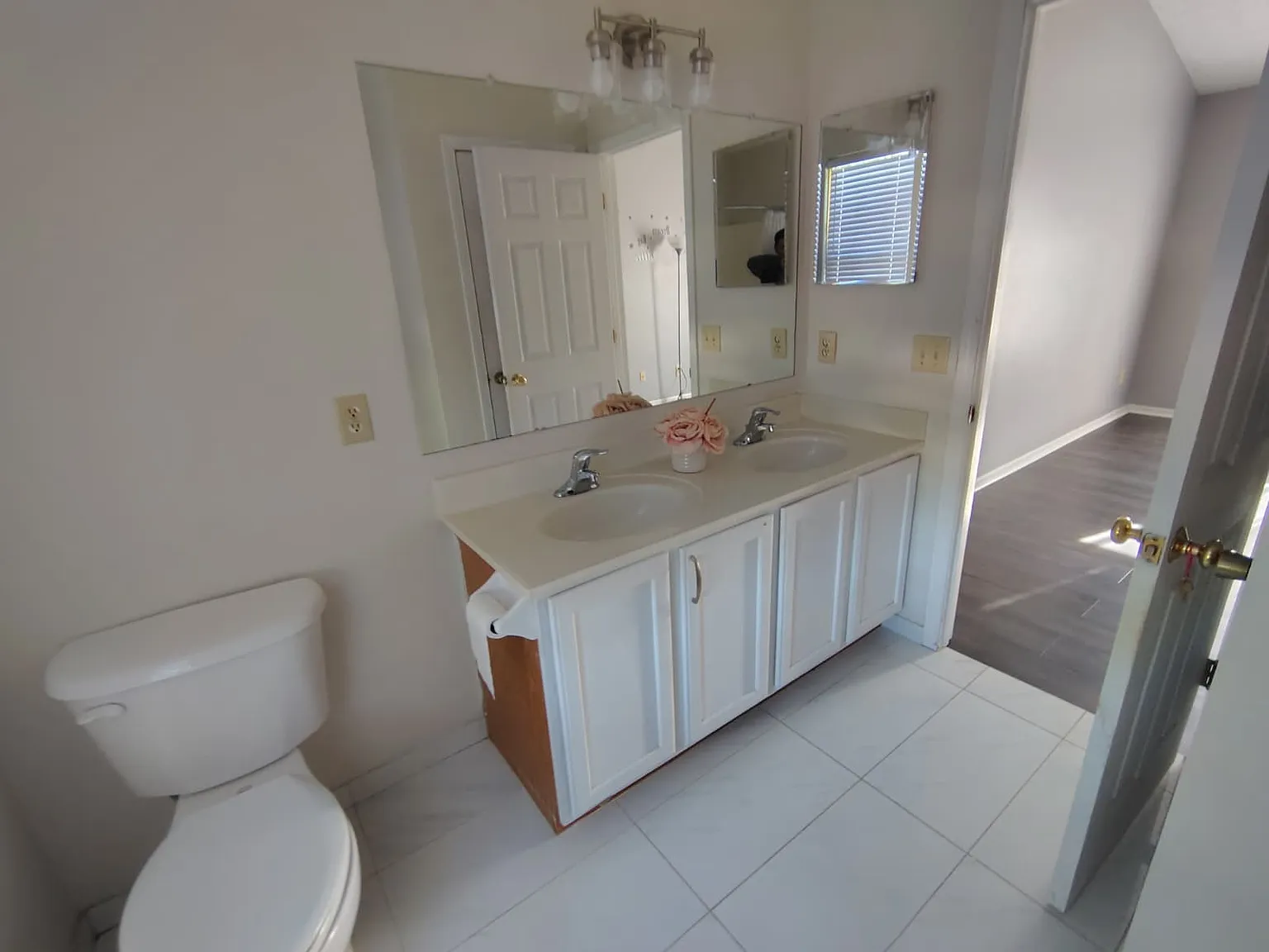 3 bed, 1535 sqft, $2,000 — Photo 3