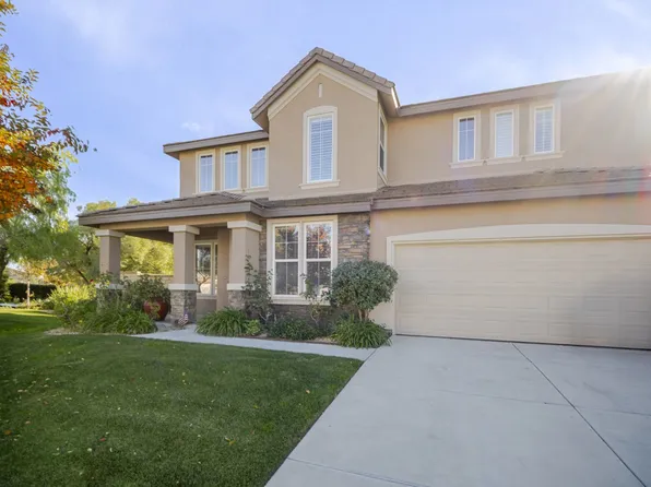 23806 Mission Puebla, Santa Clarita, CA 91354
