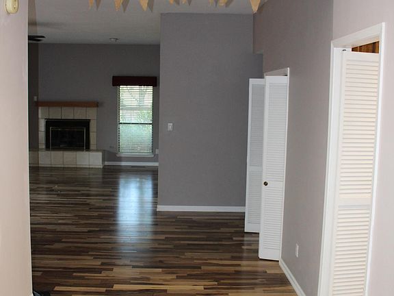 2nd image of 1235 Morningside Dr NE