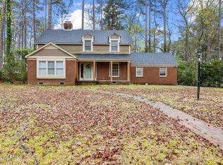 2203 Stallings Dr, Kinston, NC 28504