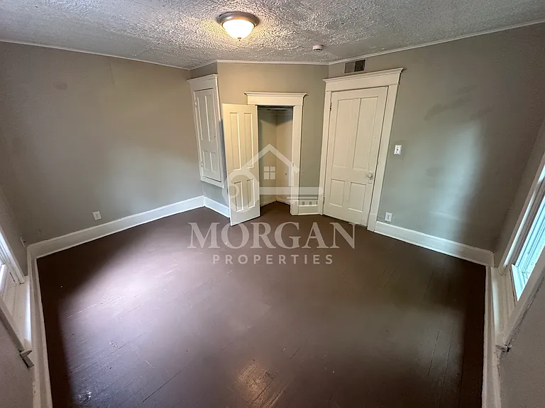 417 S 12th St #D — Photo 5