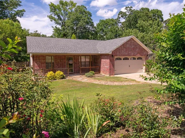 2924 Ward Dr, Bryant, AR 72019