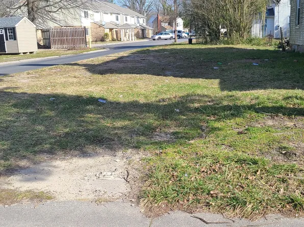 807 2nd St, Pocomoke City, MD 21851