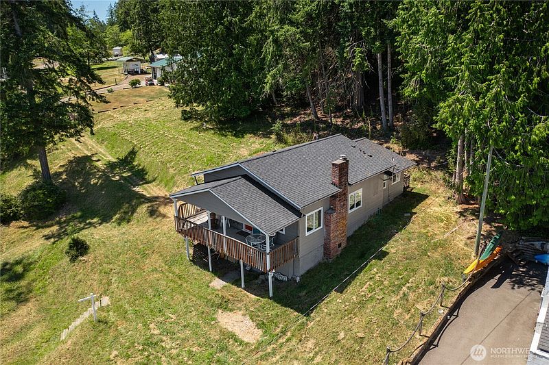 3rd image of 1310 E Herron Boulevard NW