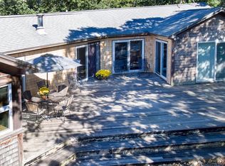 42 Narragansett Ave, Edgartown, MA 02539