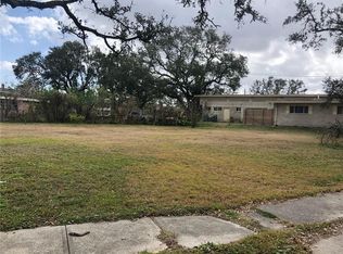 5351 Bancroft Dr, New Orleans, LA 70122