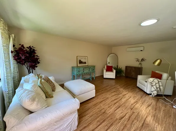 228 W Lemon Ave APT B, Monrovia, CA 91016