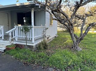 1361 J St #A, Arcata, CA 95521